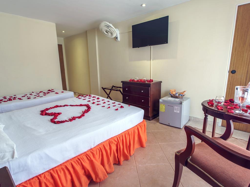 Hotel Palmetto Girardot Exterior photo