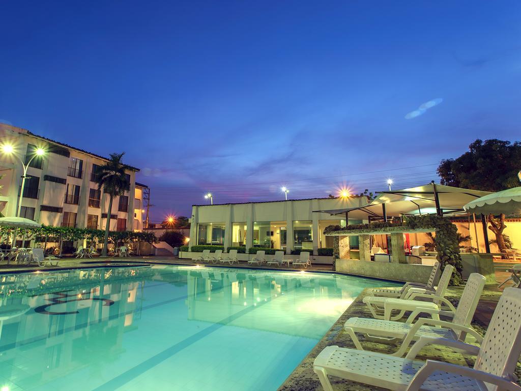 Hotel Palmetto Girardot Exterior photo